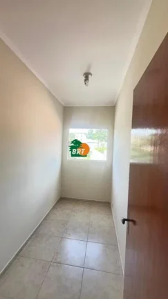 Imagem Apartamento para Venda em São Roque, Loteamento Jardim Do Sol (mailasqui), 2 dormitórios, 1 banheiro, 1 vaga