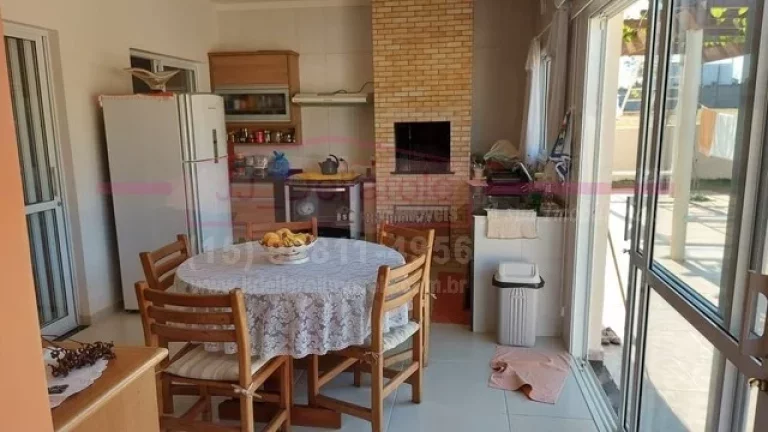 Imagem Casa no condomínio Residencial São José, com 03 suítes sendo todas suíte com armários planejad...