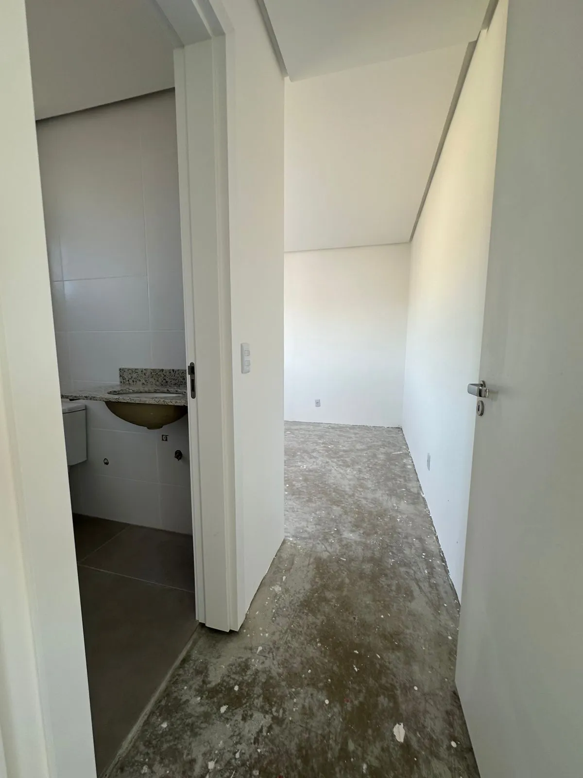 Imagem Venda de Apartamento Novo na Dr. Barcelos - Suíte, Vista Panorâmica e 2 Vagas Descobertas