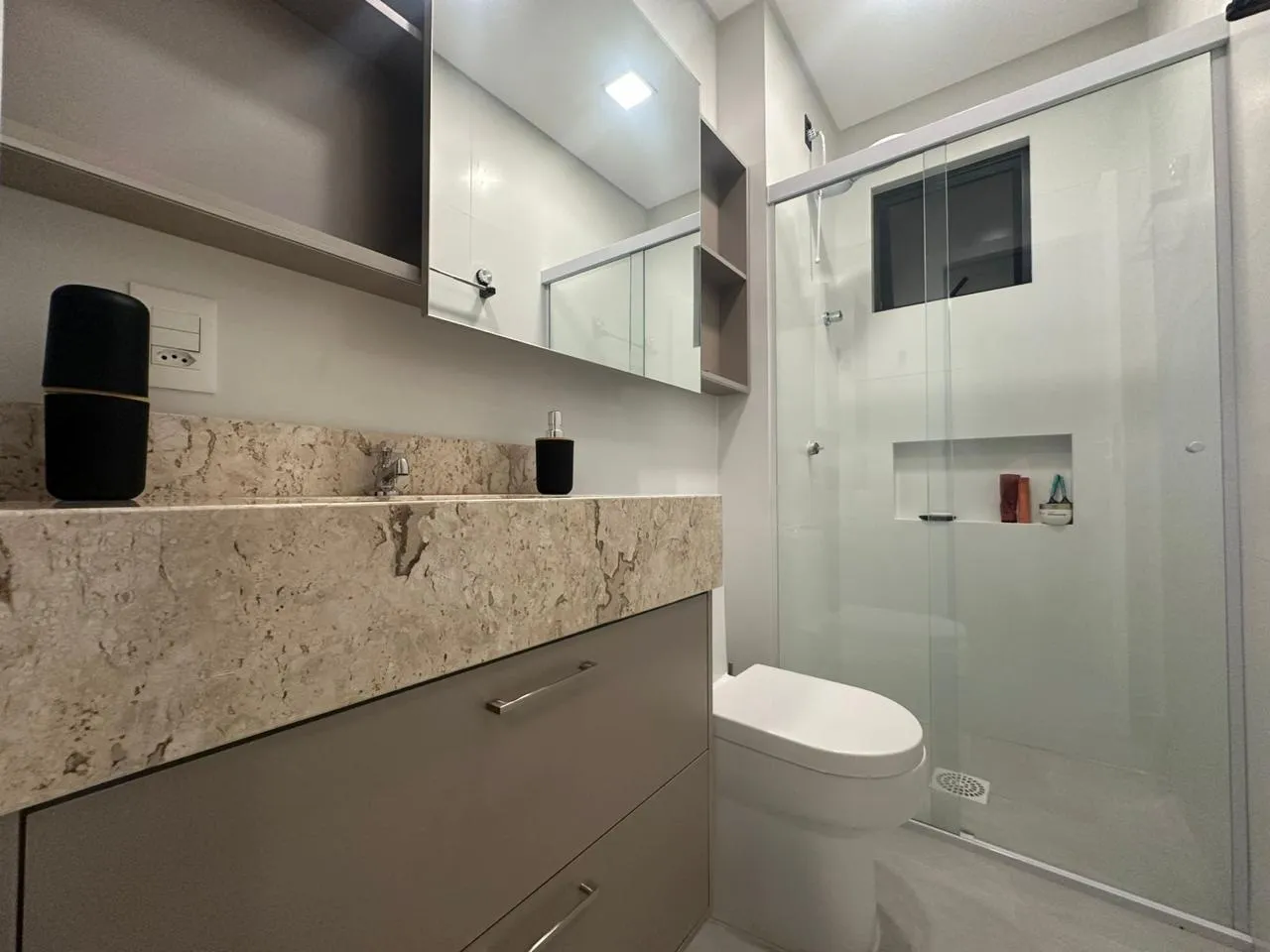 Imagem Apartamento com vista para o mar à venda com 94m2 por R$ 1.690.000,00
