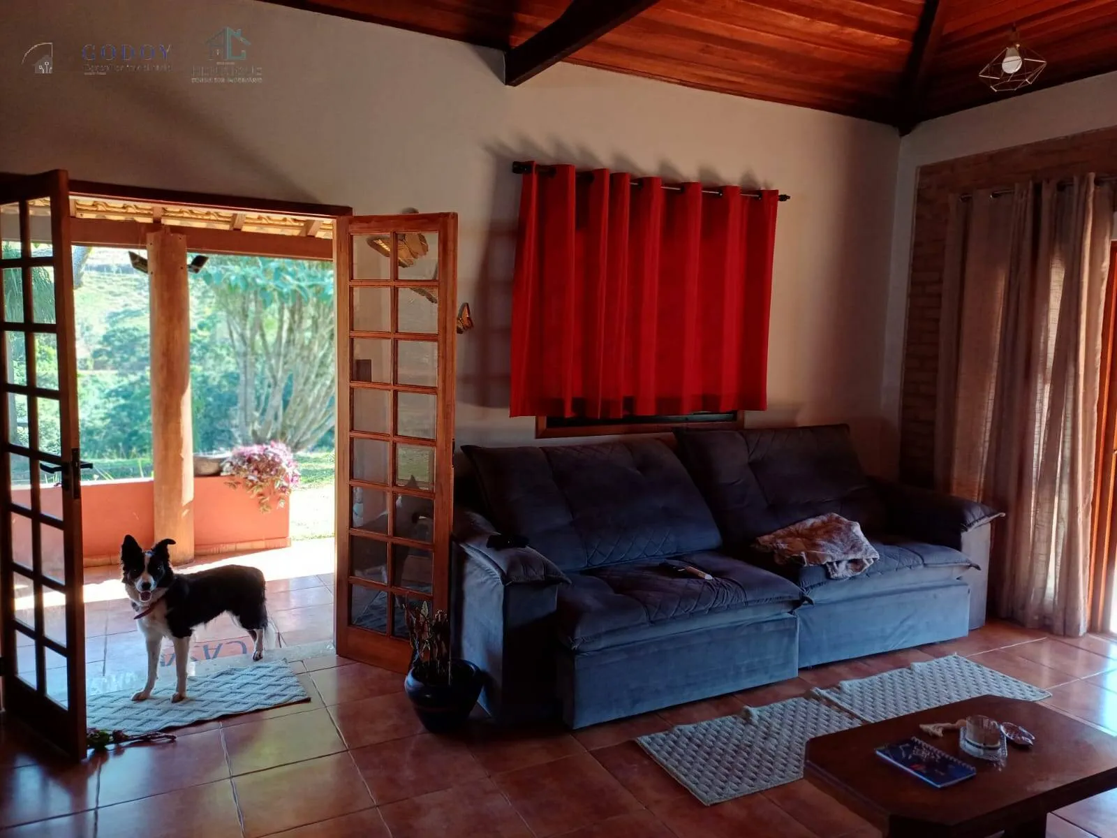 Imagem Chácara à venda 2 Quartos, 4 Vagas, 24000M², Pouso Frio, Pindamonhangaba - SP