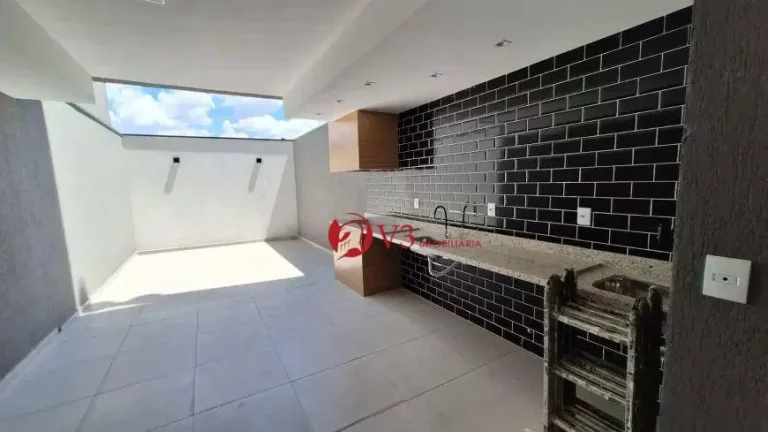 Imagem Sobrado a venda na Vila Carrão 3 Dormitórios sendo 3 Suítes, 6 Vagas, 240 m