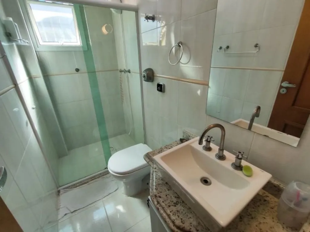 Imagem CASA COM 150,00 m² - GUILHERMINA - PRAIA GRANDE SP