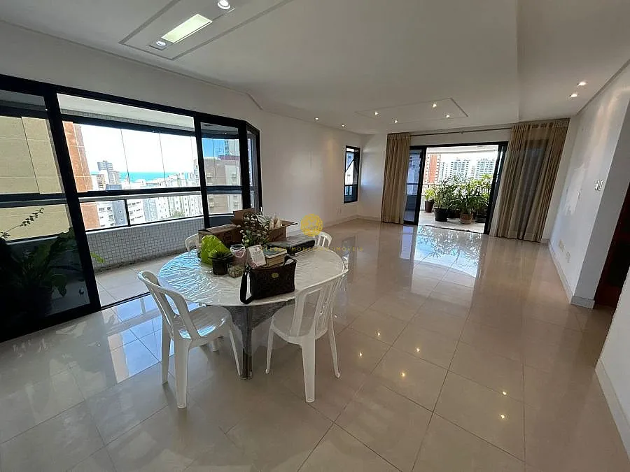 Imagem Apartamento 4 Suítes na Graça  Mansão Rio de São Pedro