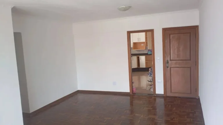 Imagem Apartamento 3 quartos com 2 vagas próximo à estação Belém