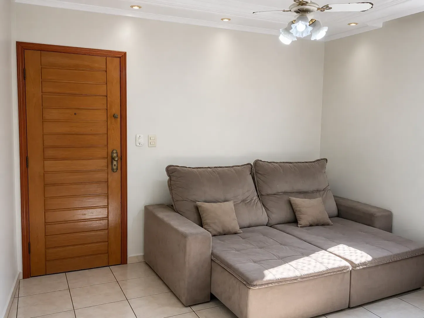 Imagem Apartamento com 2 Quartos à Venda, 66 metros em Jardim Casqueiro - Cubatão