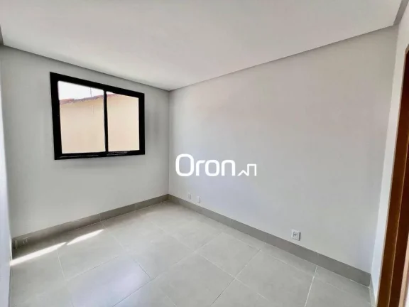 Imagem Sobrado com 3 dormitórios à venda, 158 m² por R$ 1.099.000,00 - Setor Jaó - Goiânia/GO