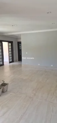 Imagem Imperdível: Casa à venda em Cotia-SP, São Paulo II! 5 quartos, 3 suítes, 2 salas, 7 banheiros, 2 vagas, 418m². Venha conferir!