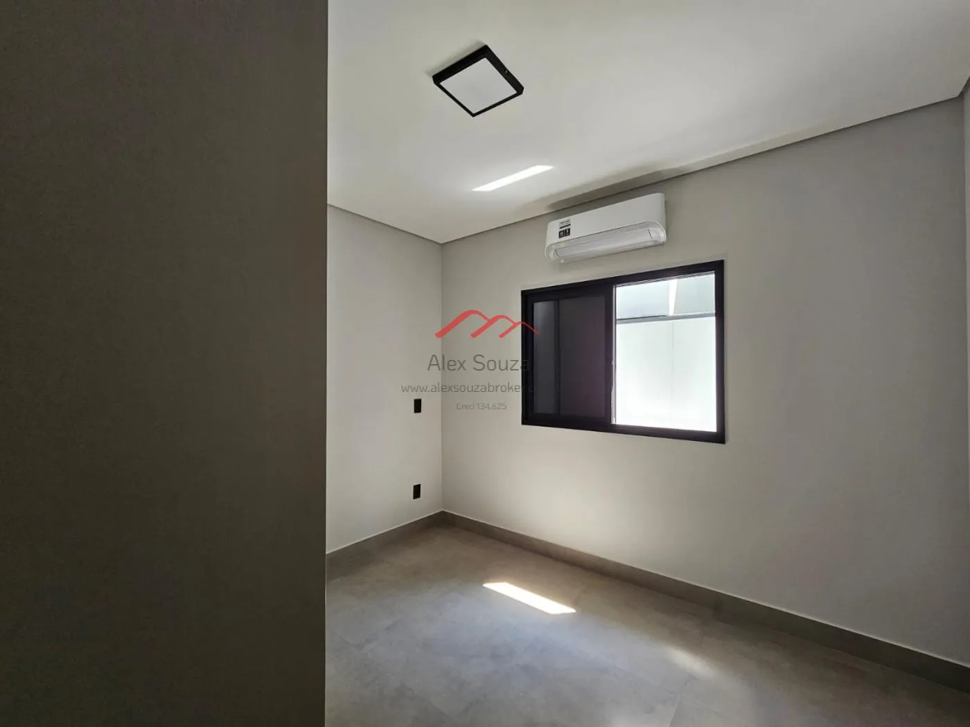 Imagem Casa em Condomínio para Venda em Sumaré, Residencial Real Parque Sumaré, 3 dormitórios, 1 suíte, 3 banheiros, 4 vagas