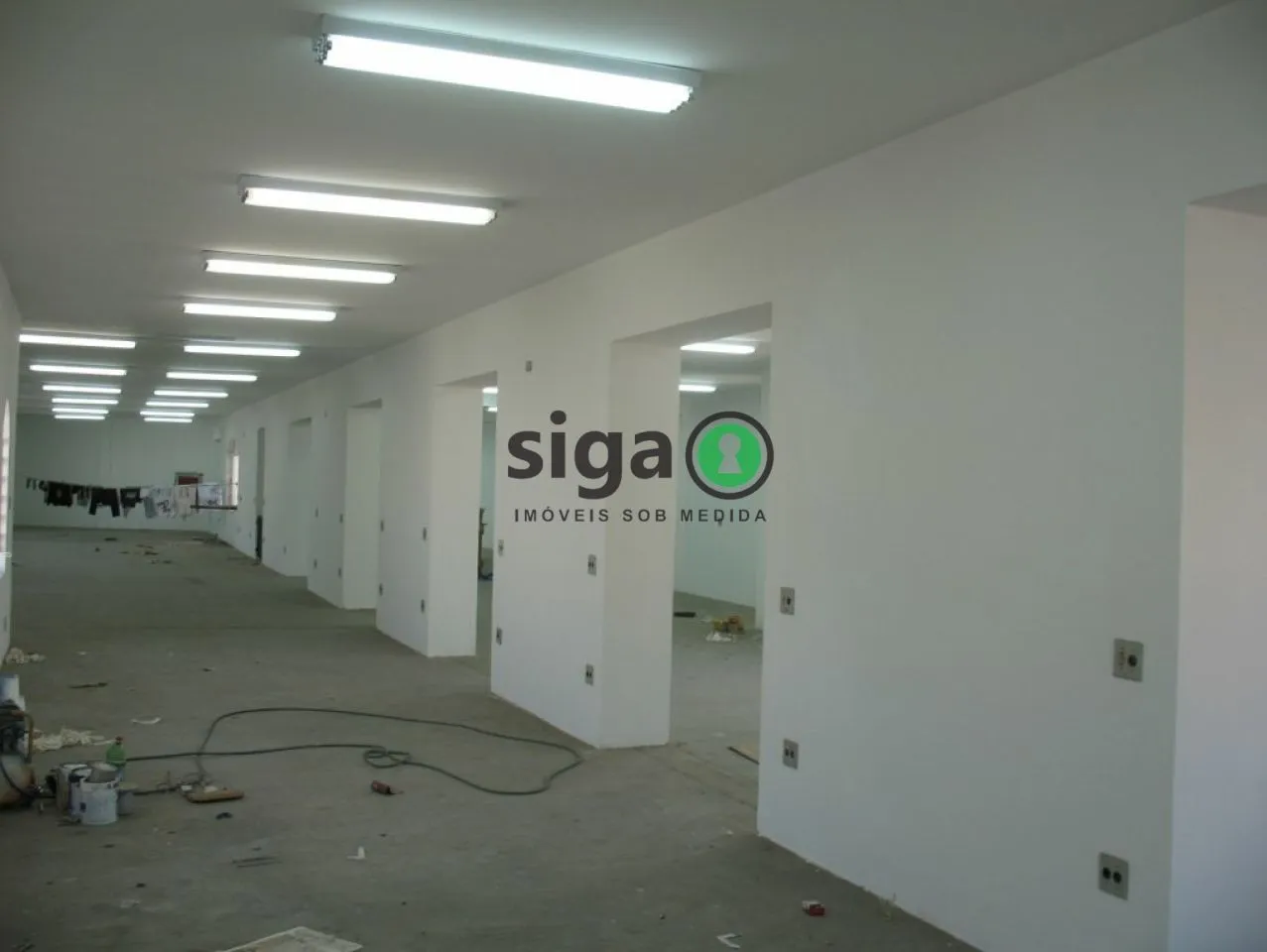 Imagem Prédio Industrial e Comercial à Venda no Tatuapé 1.749m², 4 Pavimentos, Monta Carga e Estrutura Co