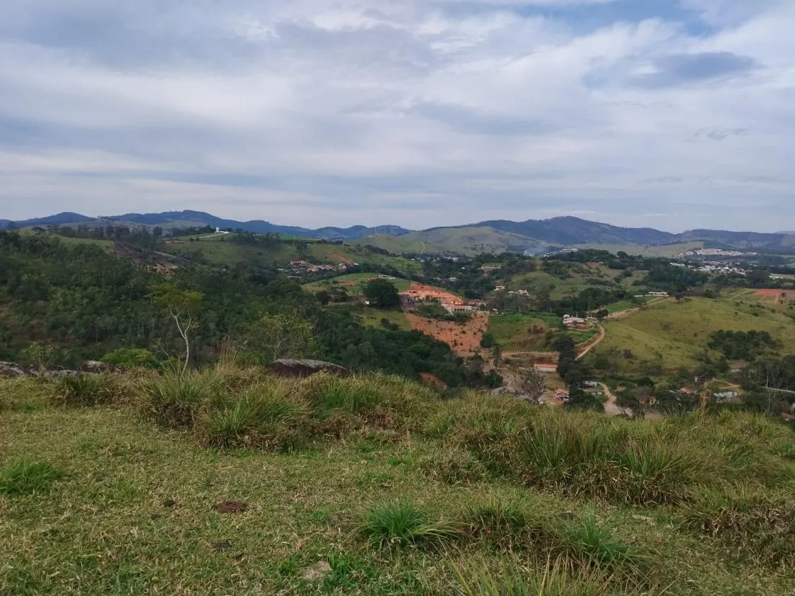 Imagem Terreno com 20.000 m² ? A Apenas 3 km de Piracaia!