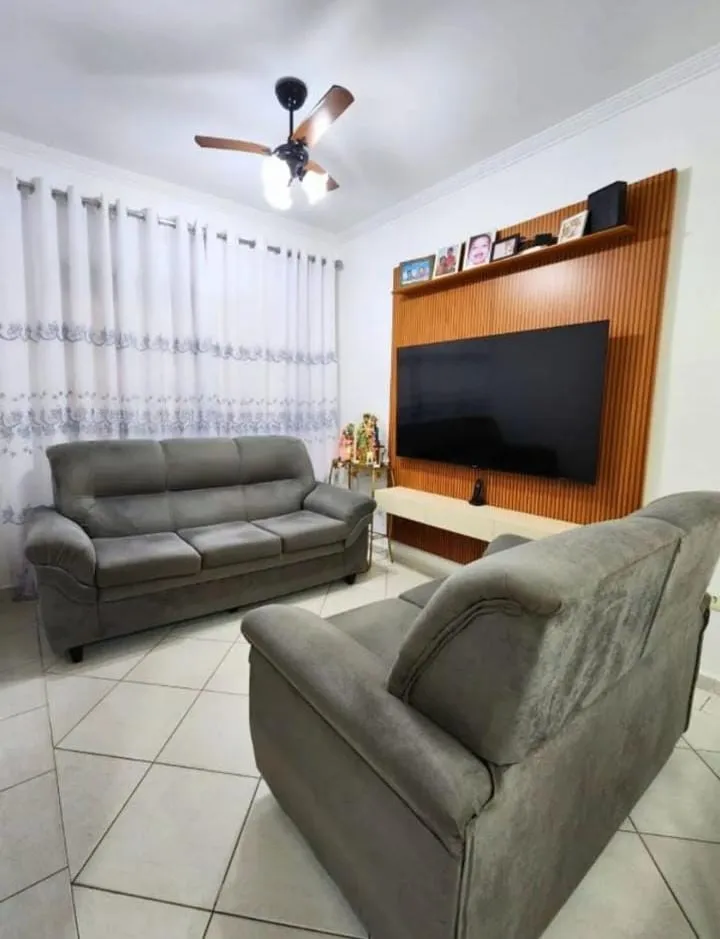 Imagem Impecável Casa na Praia Grande - GUILHERMINA