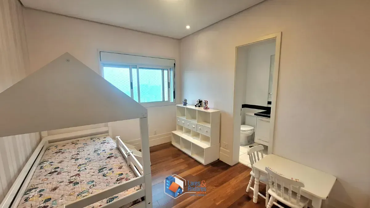 Imagem Apartamento para venda em Vila Andrade com 4 quartos, sendo 2 suítes, 211m²