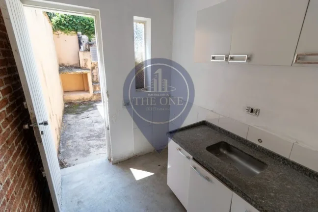 Imagem Imperdível! Casa à venda em São Paulo-SP, Bosque da Saúde: 3 quartos, 2 salas, 2 banheiros, 3 vagas de garagem, 240m².