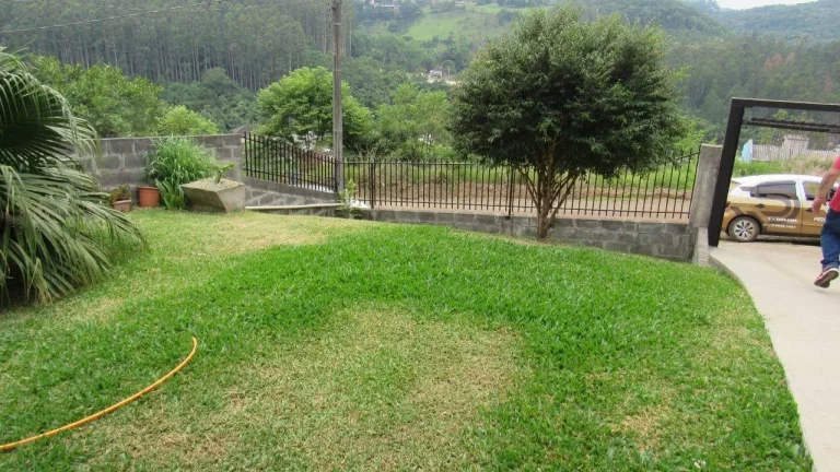 Imagem Casa para Venda em Concórdia, Sintrial, 3 dormitórios, 1 banheiro