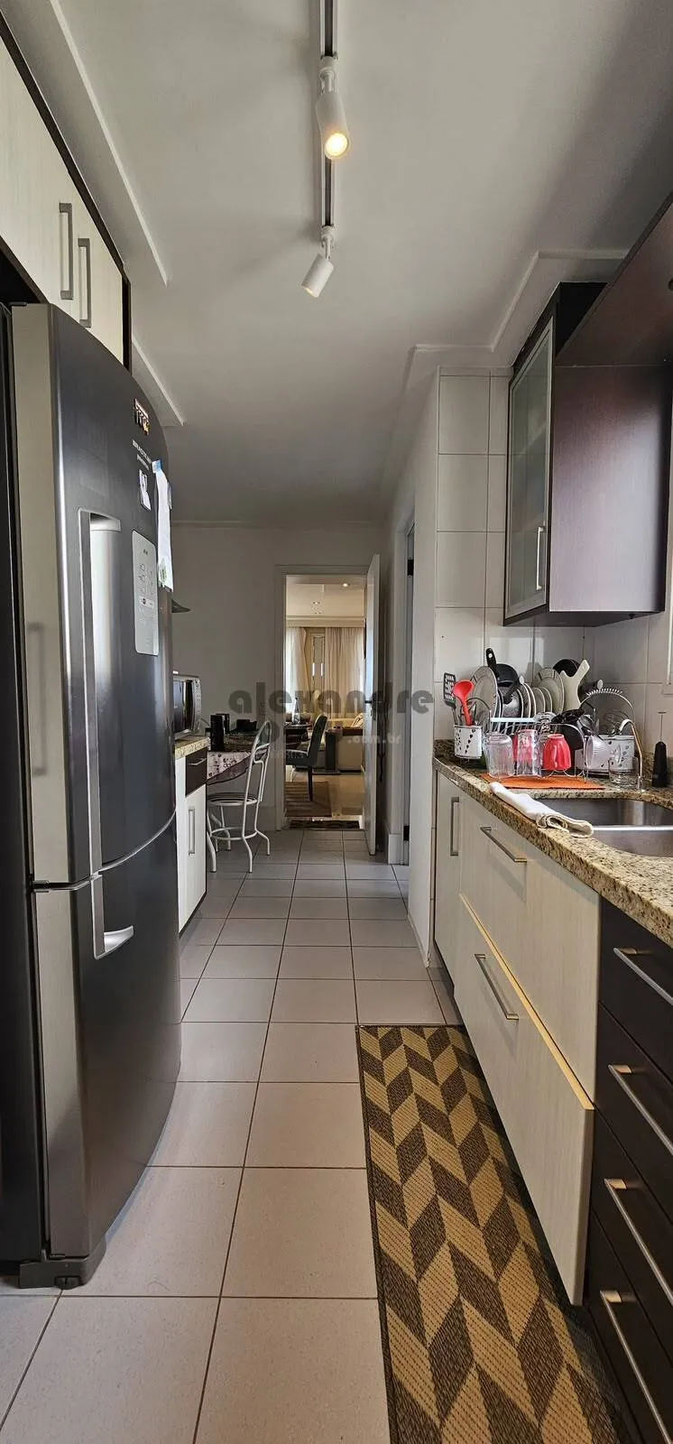Imagem Apartamento a venda na região do portal do Morumbi, 3 suítes, 2 vagas.