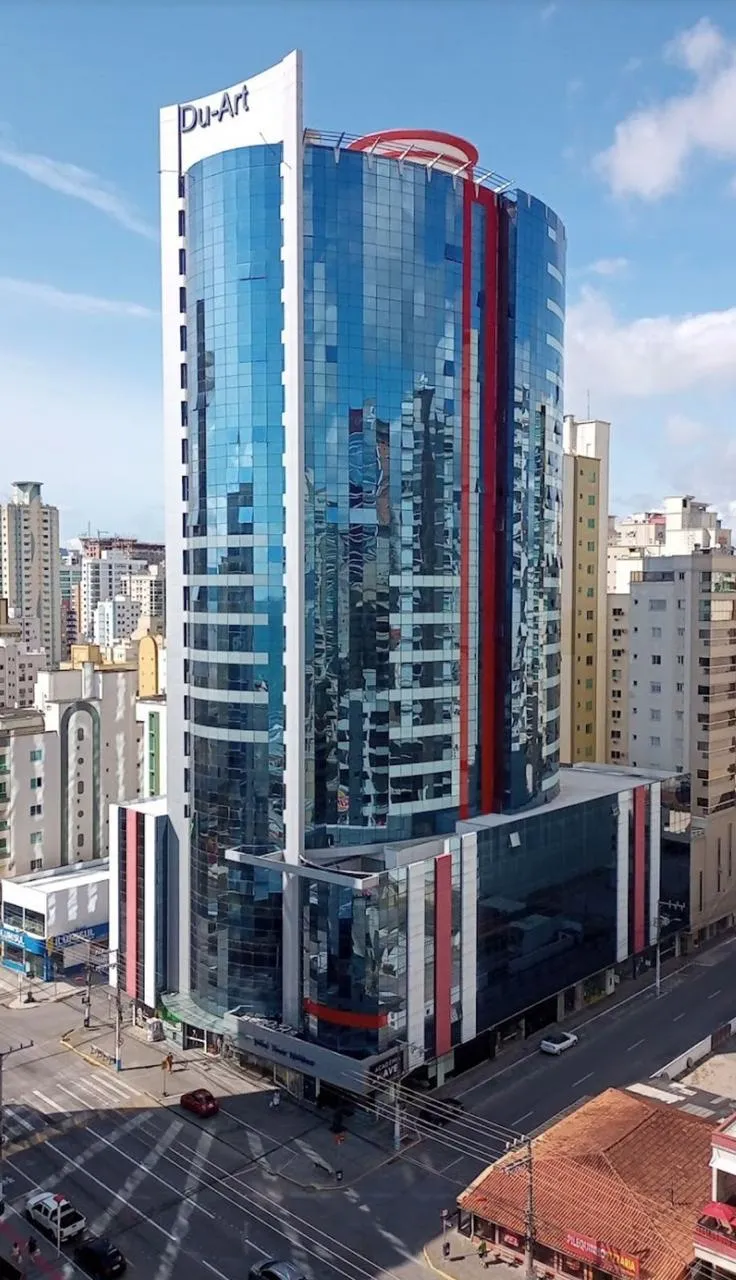 Imagem Apartamento com vista para o mar à venda com 229m2 por R$ 5.900.000,00