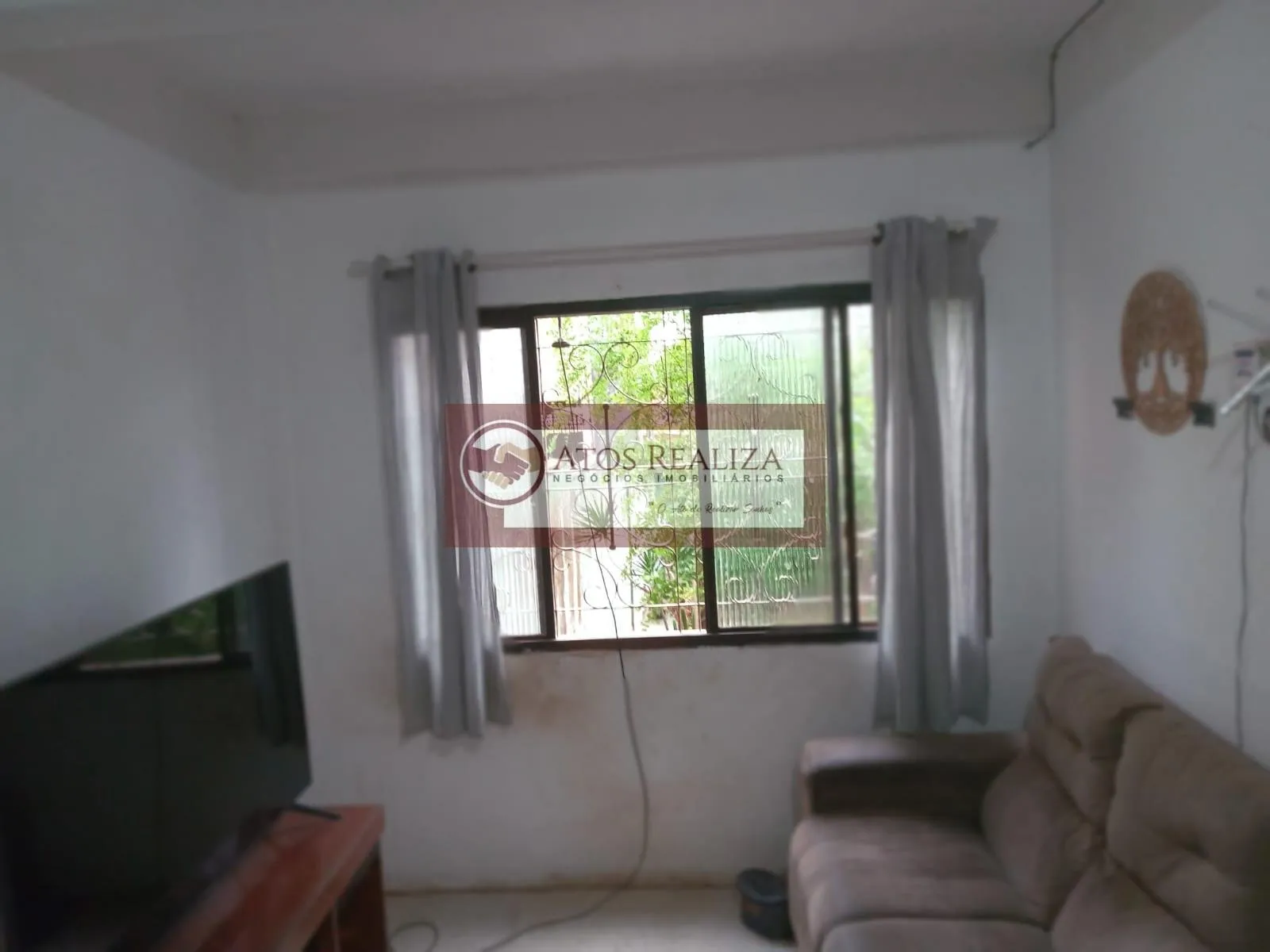 Imagem OPORTUNIDADE: Casa a venda no residencial Cocia. Vendo casa no residencial Cocaia, em um terreno de 252M² casa de esquina, com 2 Dormitórios, 2 banheiros, 2 Vagas de garagem, quintal amplo, canil separado. Valor de oportunidade, R$ 450k aceita financiamen