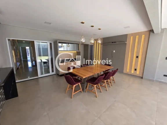 Imagem Casa à venda na Vila Vilas Boas: 3 suítes, 2 salas, 5 banheiros, vagas de garagem, 250m². Confira já!