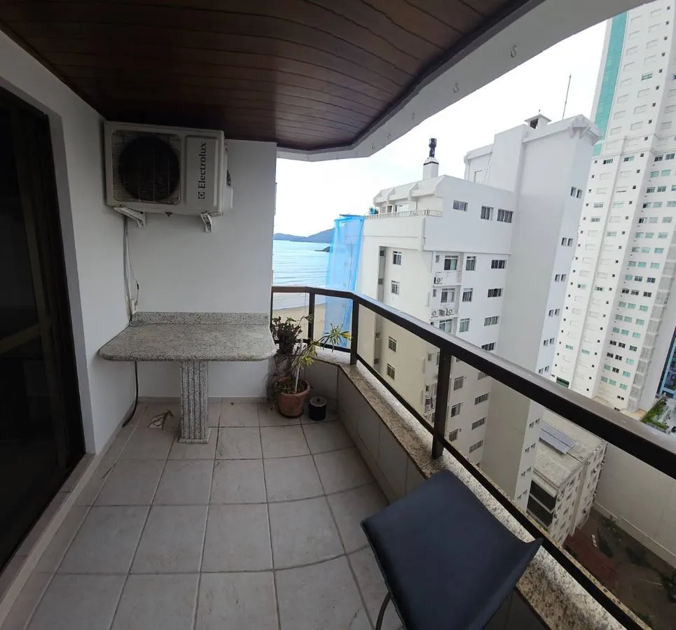 Imagem ALUGUEL DE APARTAMENTO DE 3 DORITÓRIOS NA AVENIDA ATLÂNTICA EM BALNEÁRIO CAMBORIÚ