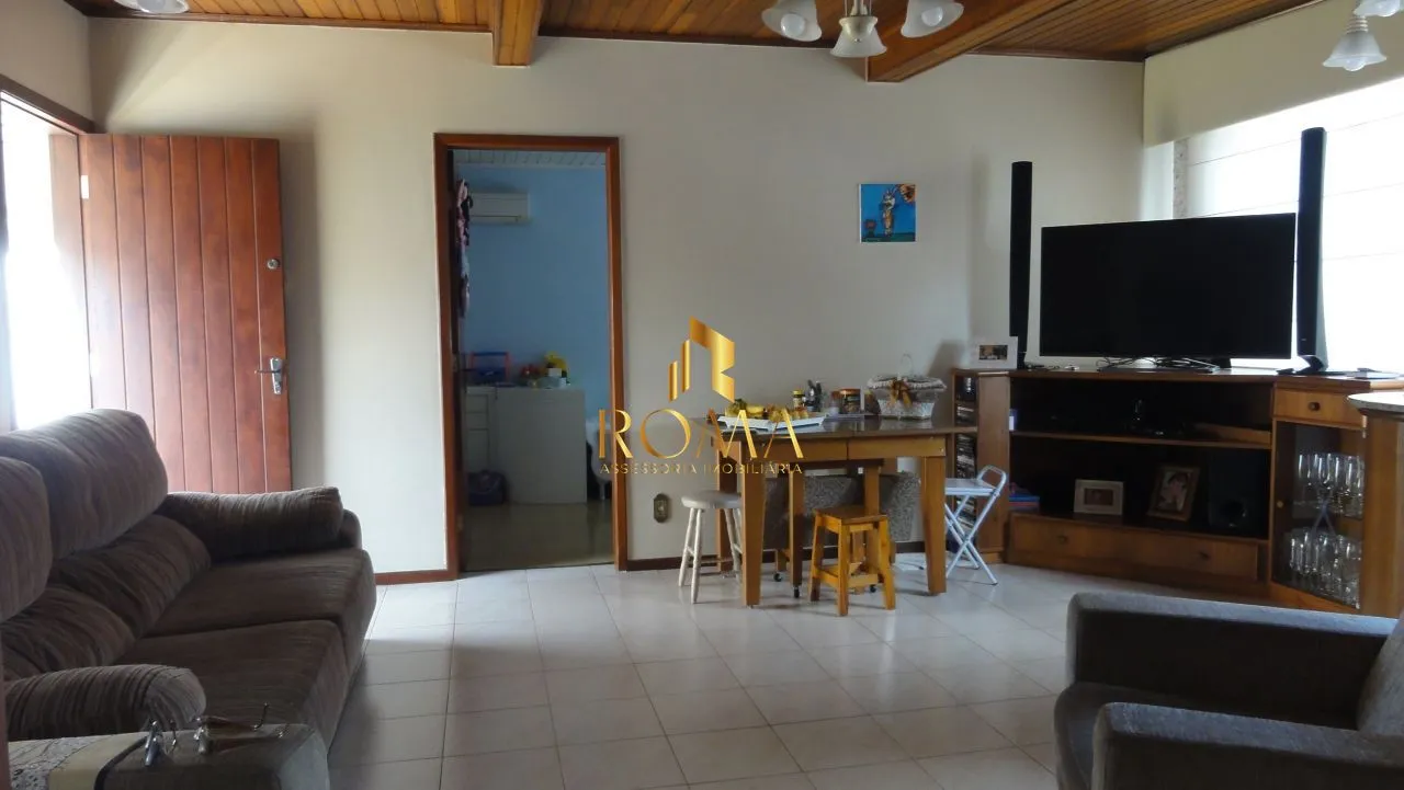 Imagem Cobertura 4 dormitórios à venda Centro Santa Maria/RS