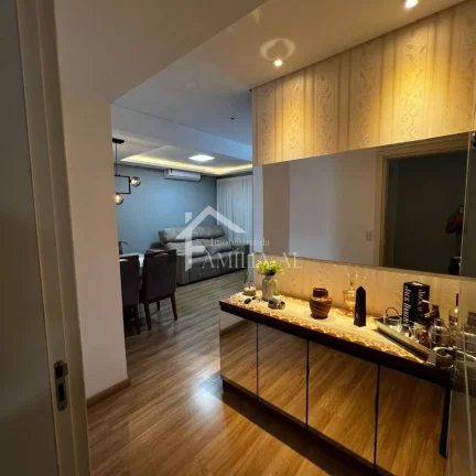 Imagem Apartamento Semimobiliado Porteira Fechada no Saguaçú