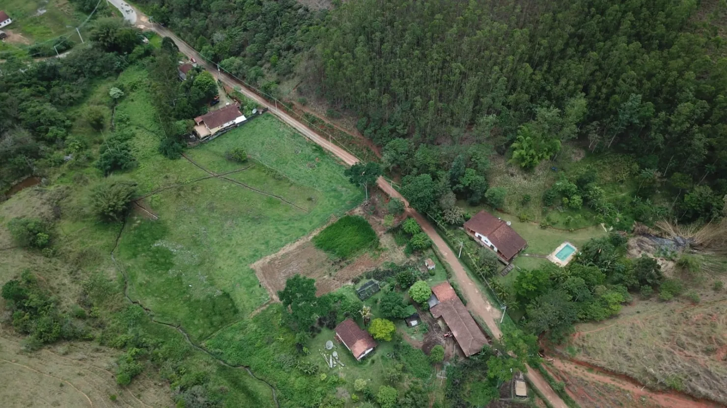 Imagem Chácara à venda 2 Quartos, 9 Vagas, 11000M², Zona Rural, Monteiro Lobato - SP