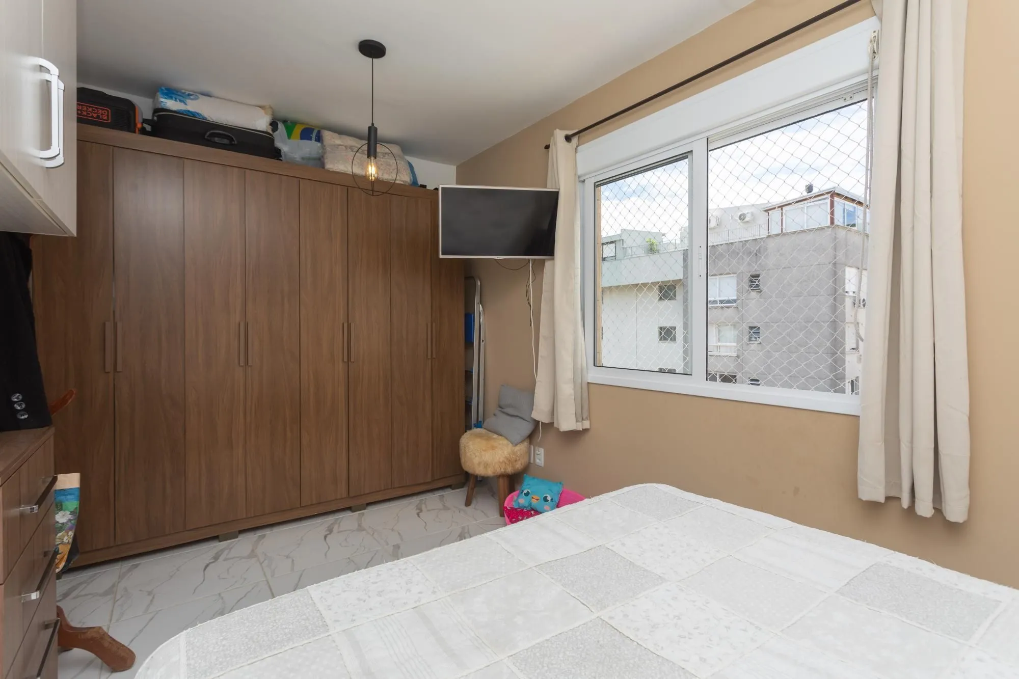 Imagem Apartamento de 3 dormitórios com suíte e garagem dupla no bairro Santana
