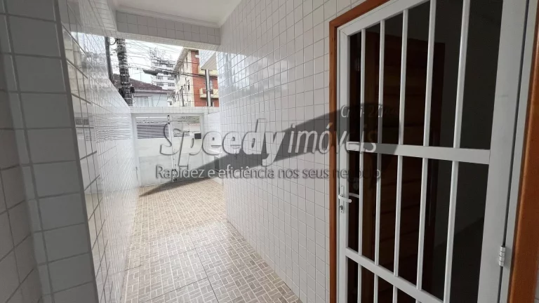 Imagem Casa em Santos para venda, Sobreposta bairro Embaré.