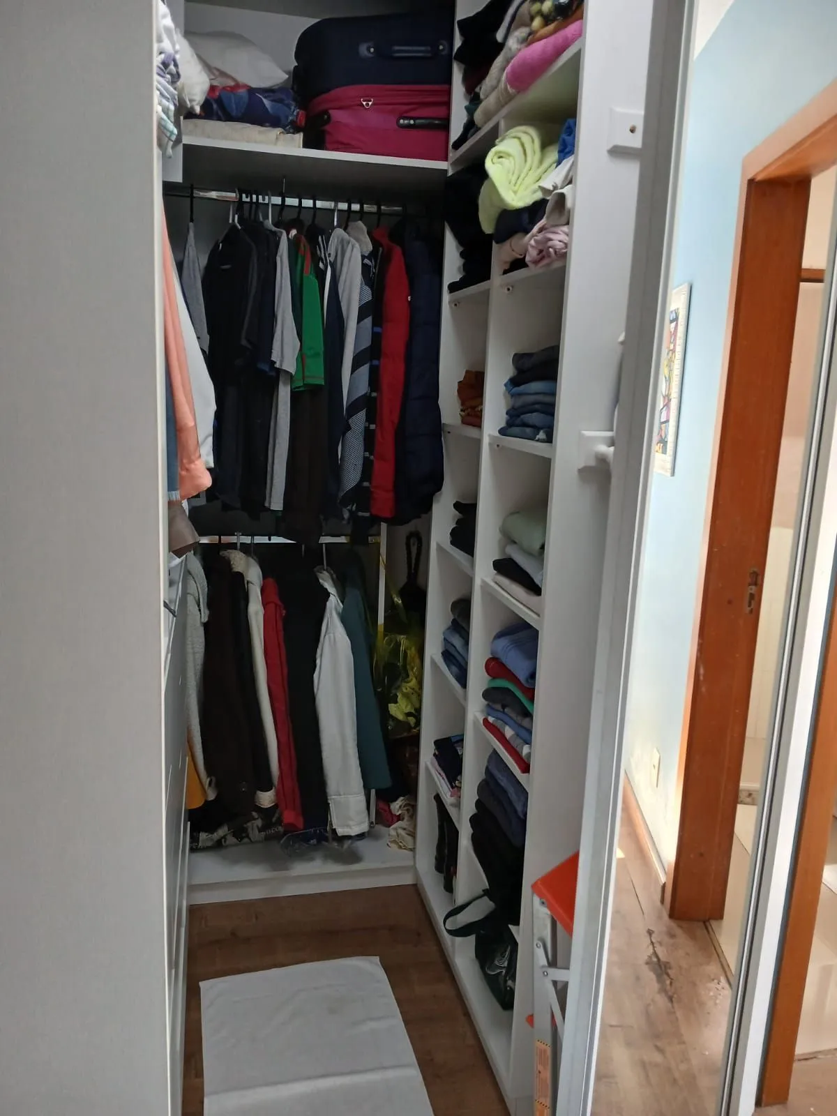 Imagem Casa a venda com piscina de 3 dormitórios em porto alegre