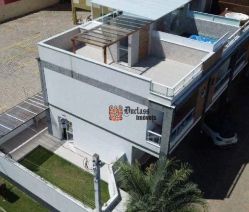 Imagem Sobrado triplex com 2 suítes à venda, 199 m² por R$ 675.000 - Massaguaçu - Caraguatatuba/SP