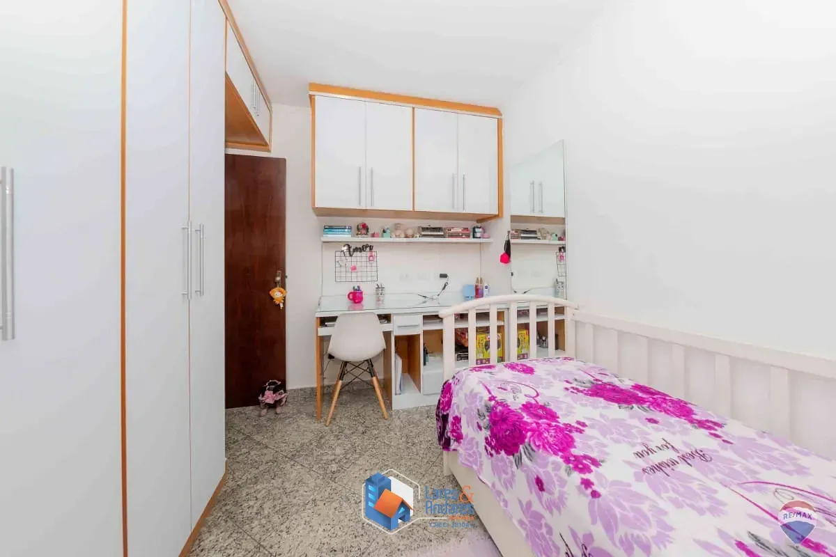 Imagem Sobrado para venda em Vila Gustavo com 3 quartos, sendo 1 suíte, 173m²