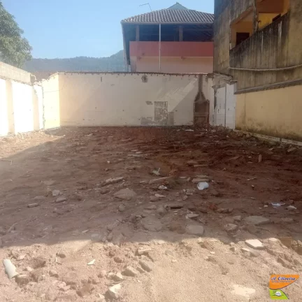 Imagem TERRENO 300 METROS AREA COMERCIAL