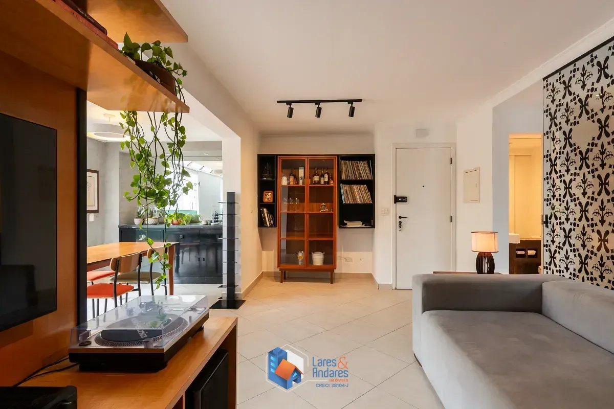 Imagem Duplex para venda em Pinheiros com 2 quartos, sendo 2 suítes, 110m²