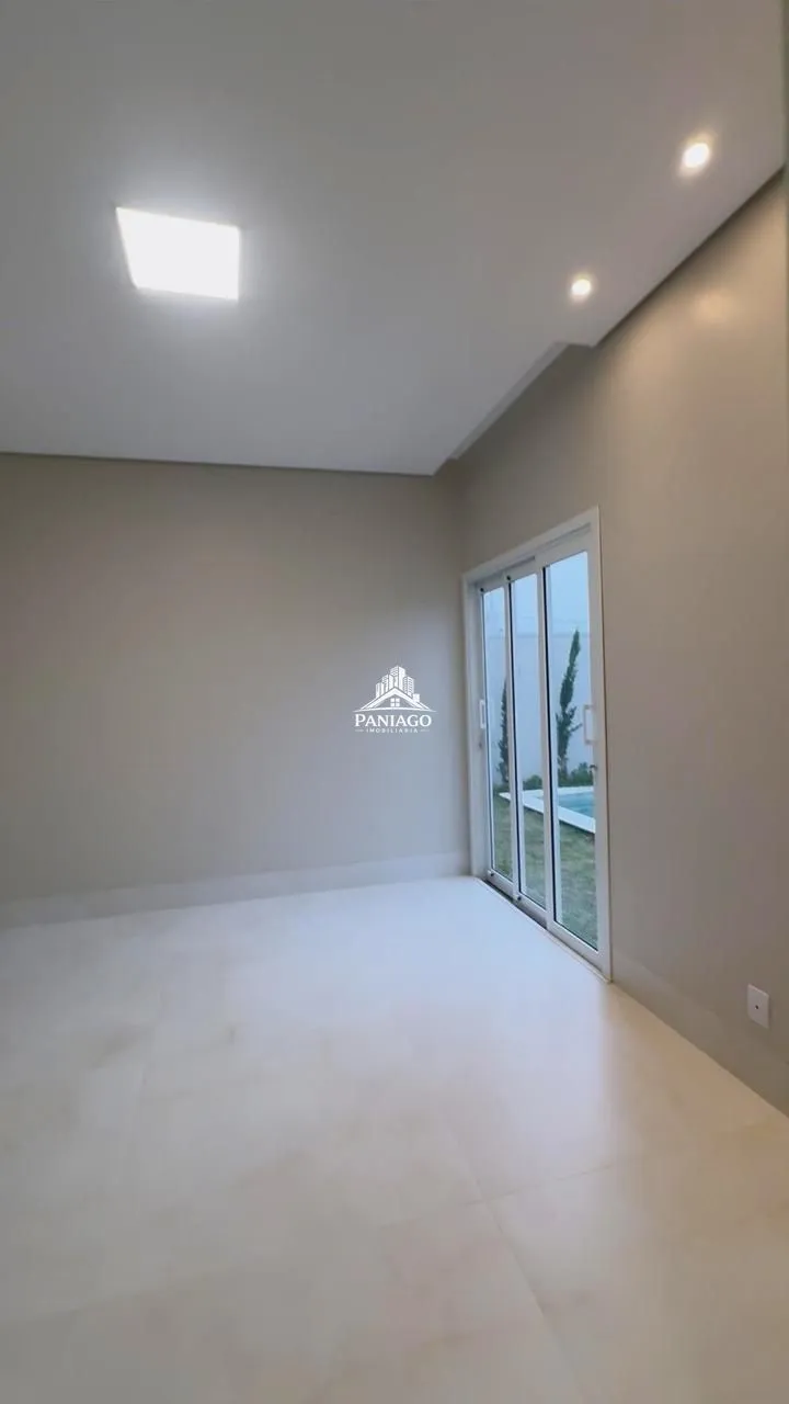 Imagem Casa Térrea Neoclássica de Alto Padrão à venda no Florais Chapada