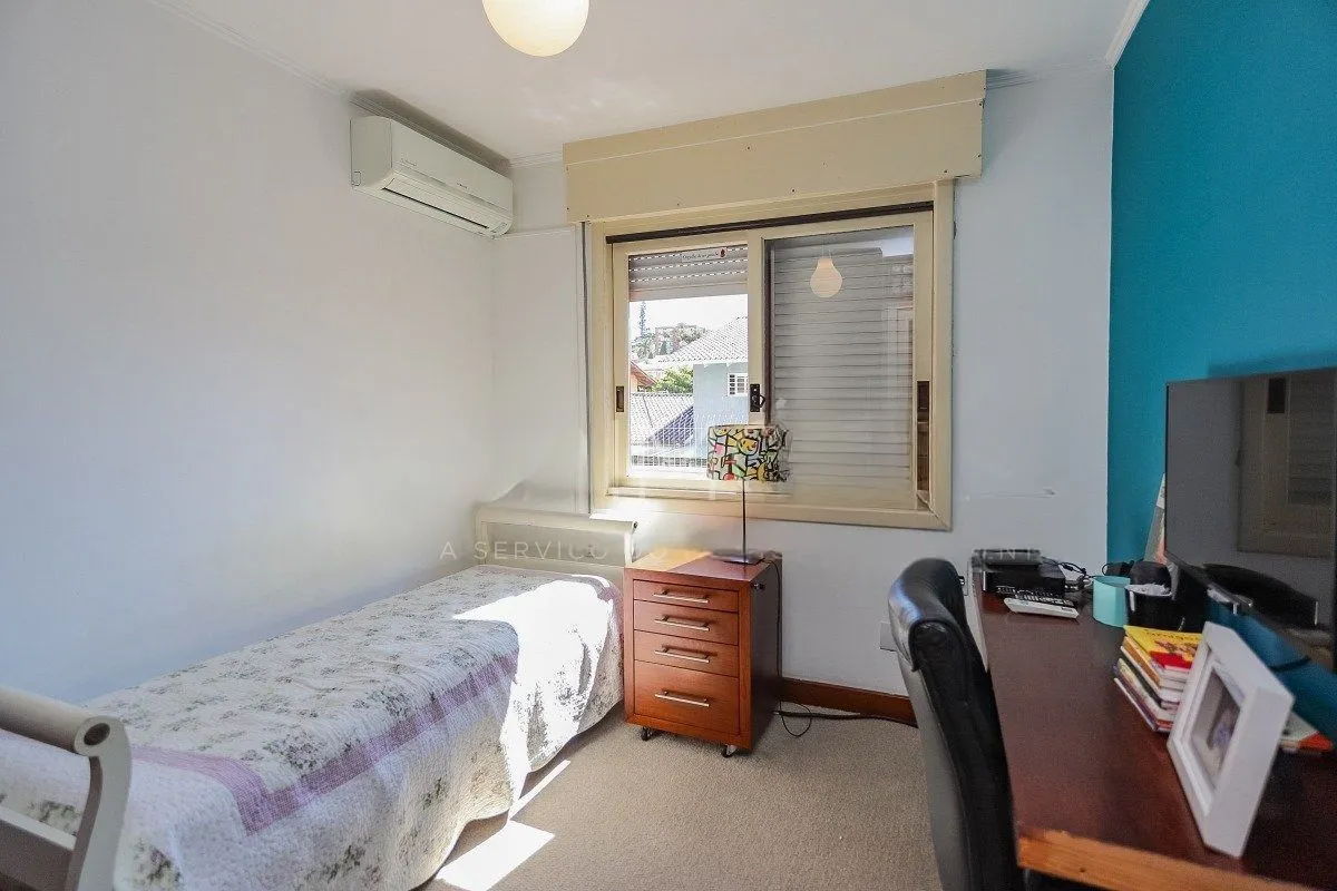 Imagem Apartamento com 3 dormitórios, suíte, 2 vagas e varanda com churrasqueira.