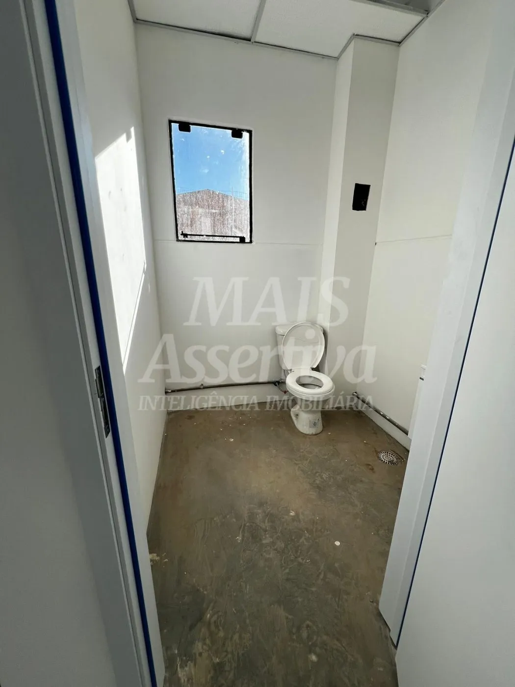 Imagem Sala comercial térrea para locação no Centro de Campo Bom/RS