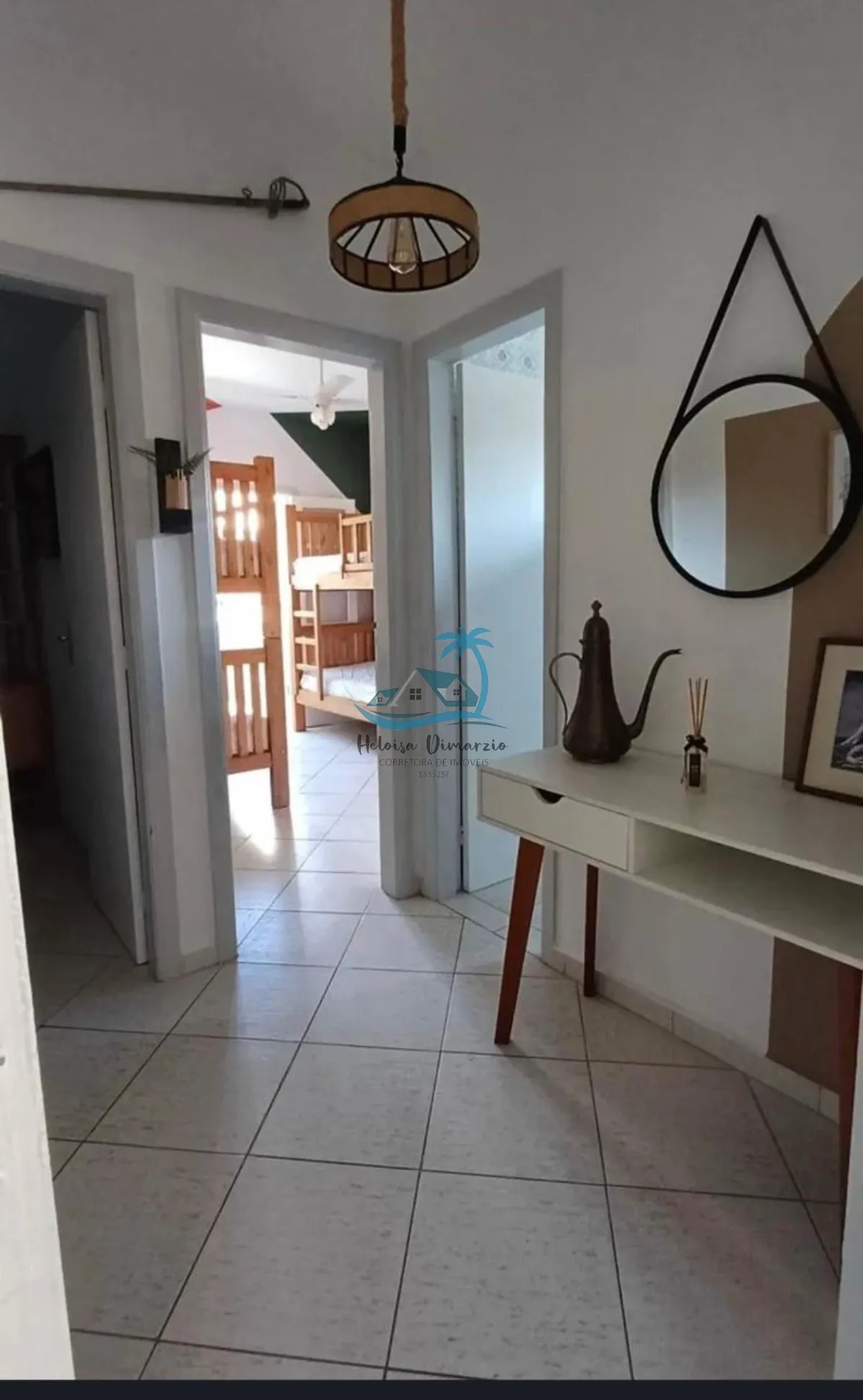Imagem Ótimo apartamento reformado com 2 dormitórios no Itaguá em Ubatuba, apenas 477.000,00.