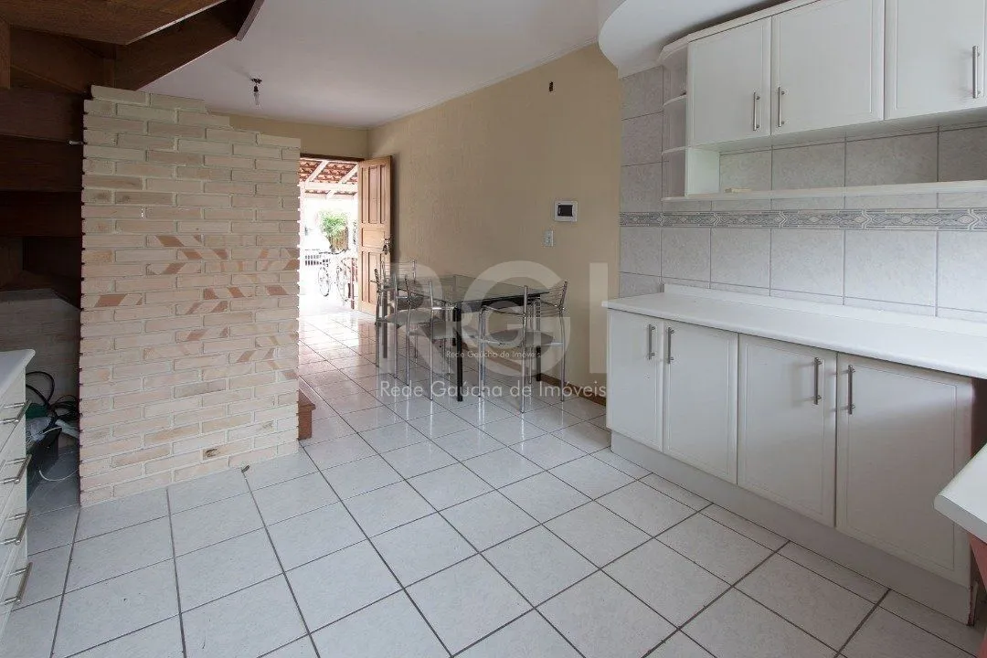 Imagem Casa Condominio para Venda - 92.32m², 3 dormitórios, sendo 1 suites, 2 vagas - Cristal