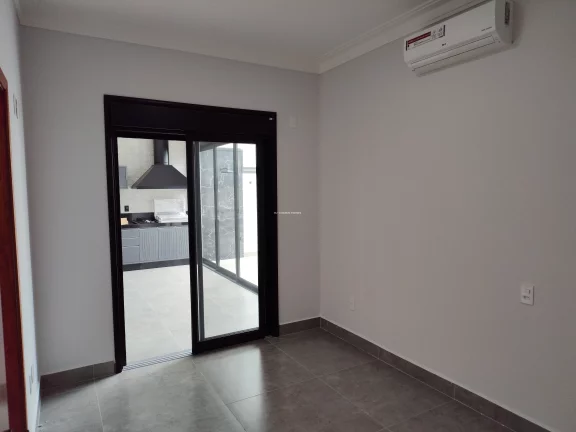 Imagem LINDA CASA COM PISCINA SENDO 3 SUITES CONDOMINIO RESIDENCIAL VIENA-SP