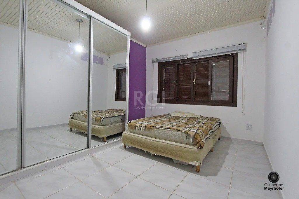 Imagem Casa para Venda - 177.58m², 3 dormitórios, sendo 1 suites, 4 vagas - Guarujá