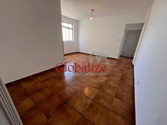 Foto do imóvel Apartamento com 2 suítes, vaga demarcada, elevador, todo reformado, amplo no Marapé em Santos por R$ 560.000,00