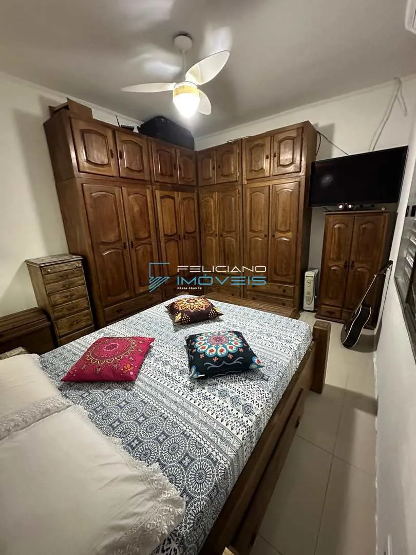 Imagem Casa com 2 quartos, Guilhermina, Praia Grande - R$ 600 mil, Cod: 4113