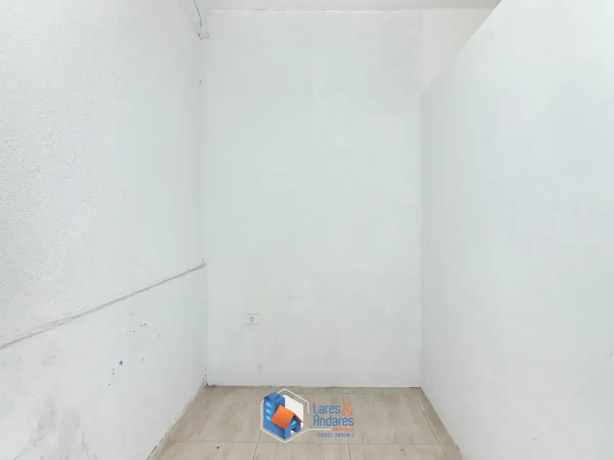 Imagem Casa comercial para venda em Pedreira, 305m²