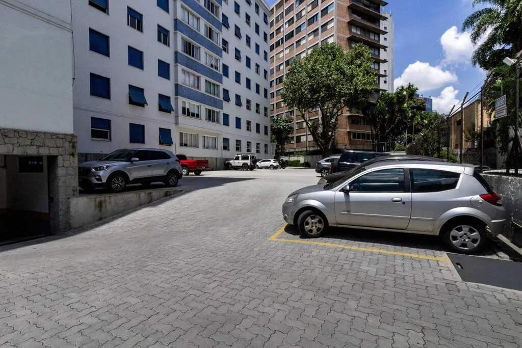 Imagem Apartamento à venda em São Paulo, Jardim Paulista, com 2 quartos, 76m2
