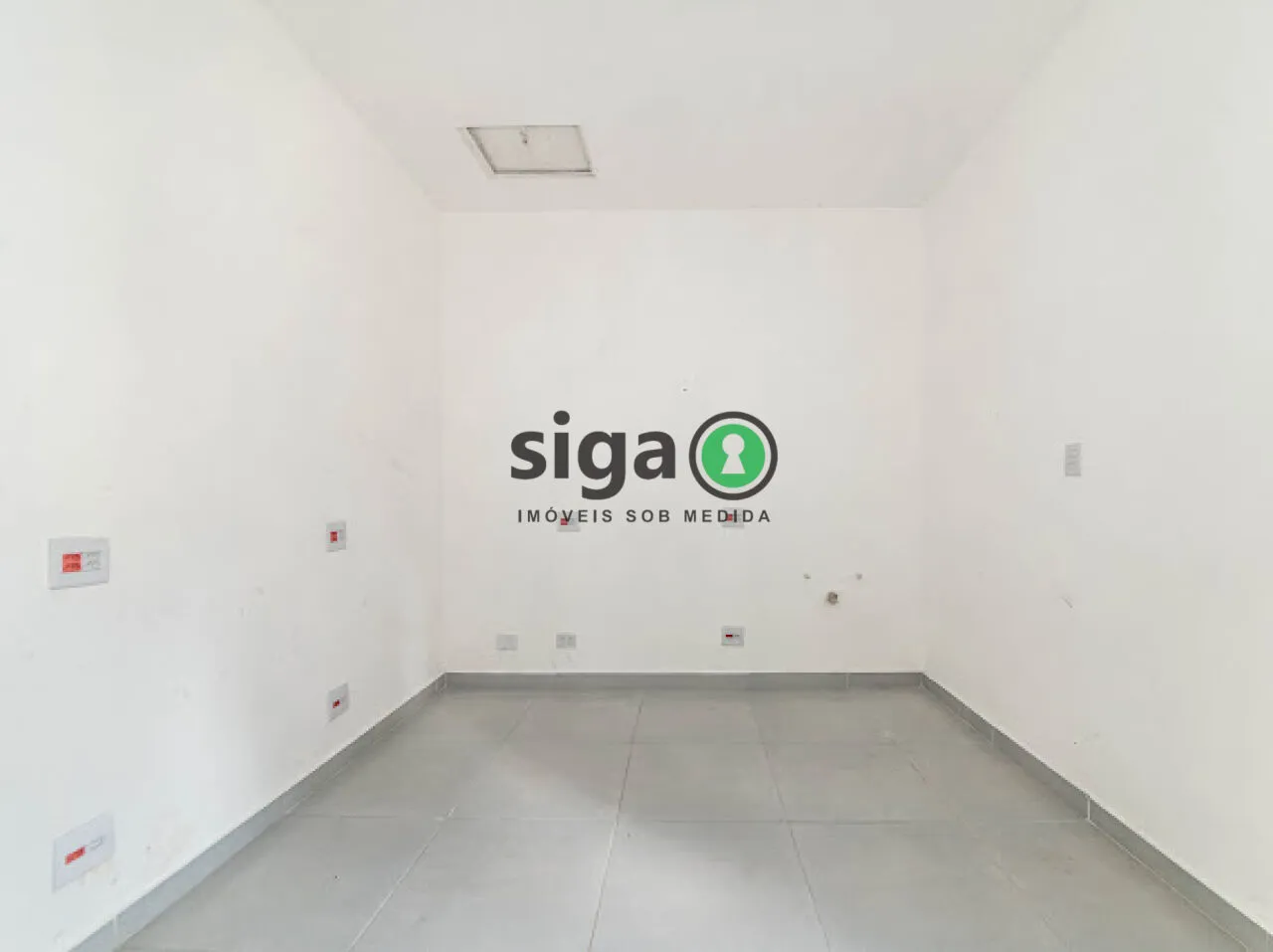 Imagem CASA COMERCIAL PARA VENDA NA VILA NOVA CONCEIÇÃO