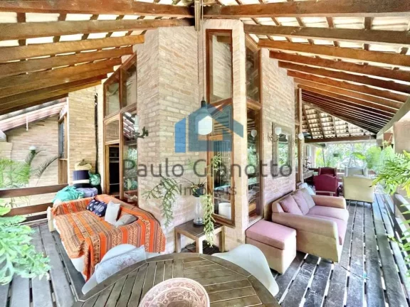 Imagem Casa á venda no Condomínio Fazendinha Granja Viana