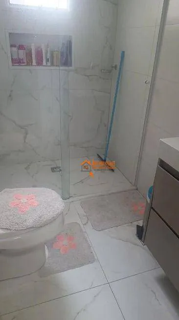 Imagem Três Casas Independentes à Venda - Oportunidade Imperdível!
