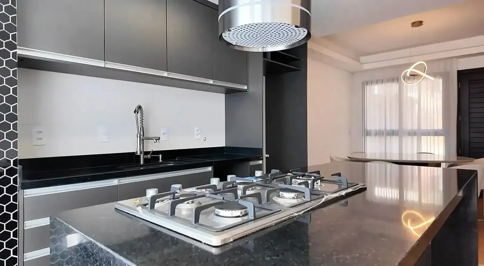 Imagem Casa de Condomínio com 3 Quartos à Venda, 134 m² em Santa Cândida - Curitiba