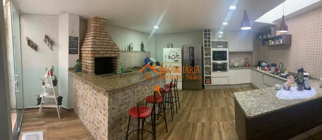 Imagem Sobrado com 3 dormitórios à venda, 150 m² por R$ 650.000,00 - Jardim Toscana - Guarulhos/SP